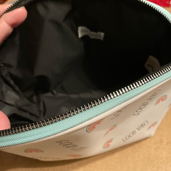 Rae Dunn 🌈 Cosmetic Case - Picture 2 of 3